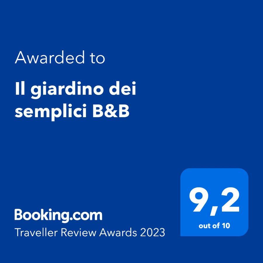 Il Giardino Dei Semplici B&B Caulonia Exterior foto
